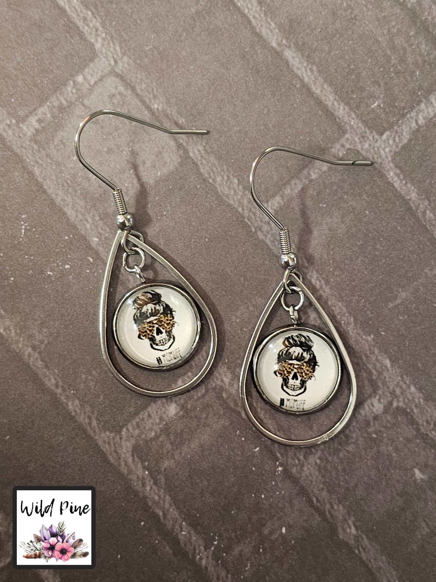 #MOMLIFE SKULL 12MM TEAR DROP