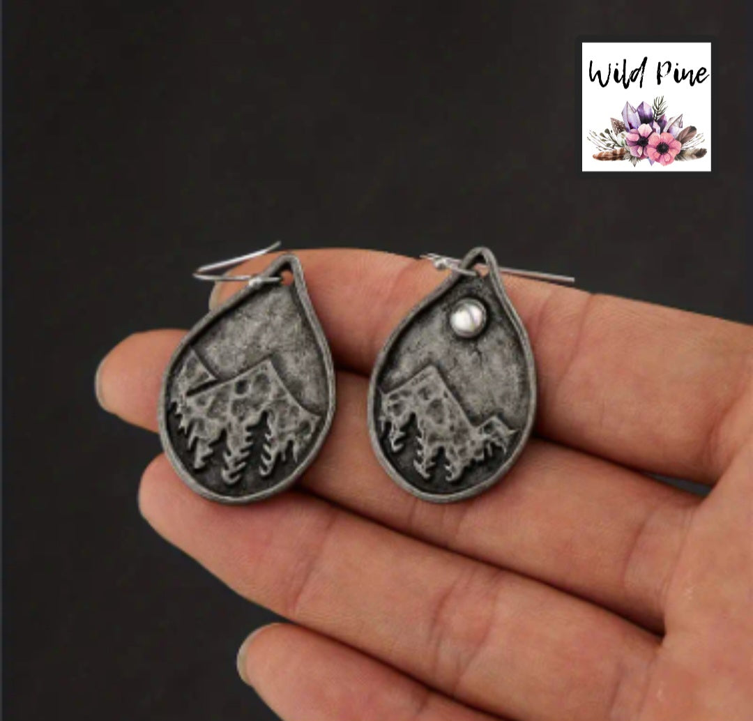 Sunset Mountain DANGLE